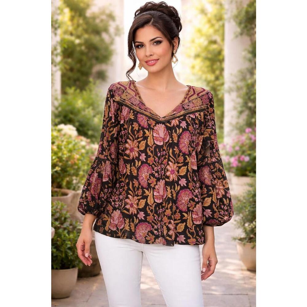 Rachel Zoe Women's Embroidered Boho Floral Romantic Peasant Blouse, Medium